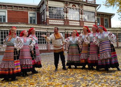 Народный хор «Рябинушка» Екимовского Дома культуры выиграл областной Гранд